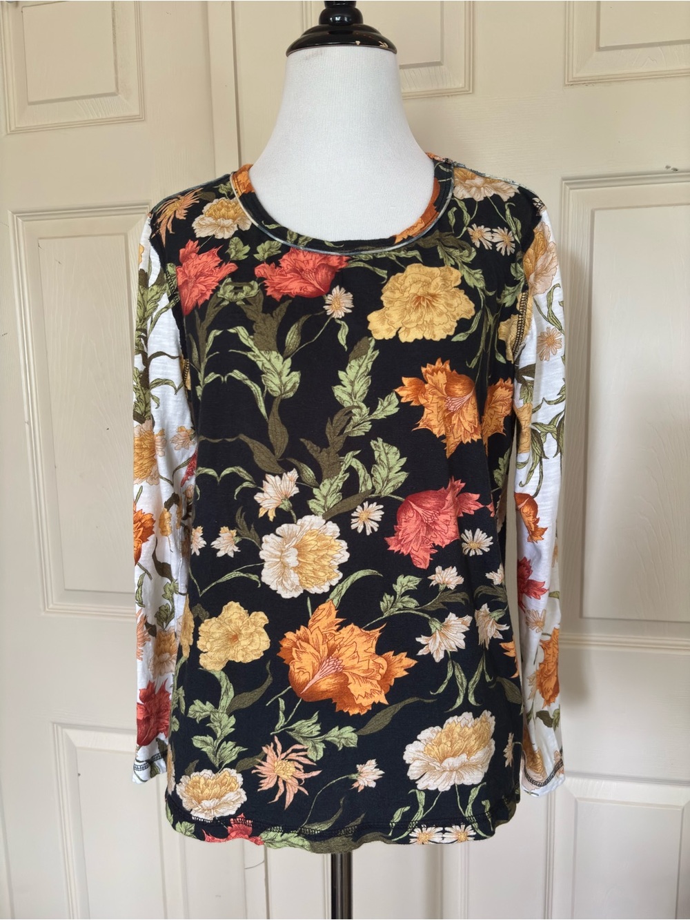Autumn Floral Long-Sleeve Tee in Black and Multi